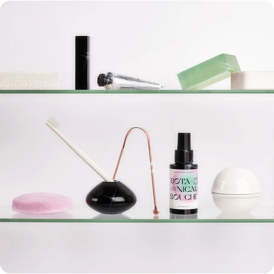 Botanical Bouche is geïnspireerd op het traditionele Ayurvedische wellness ritueel van "oil pulling" .
