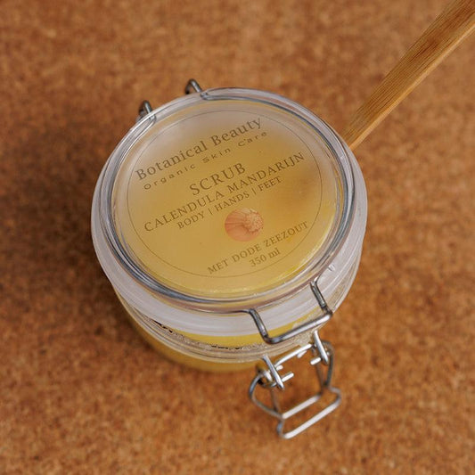 Effectieve scrub voor het lichaam die als peeling