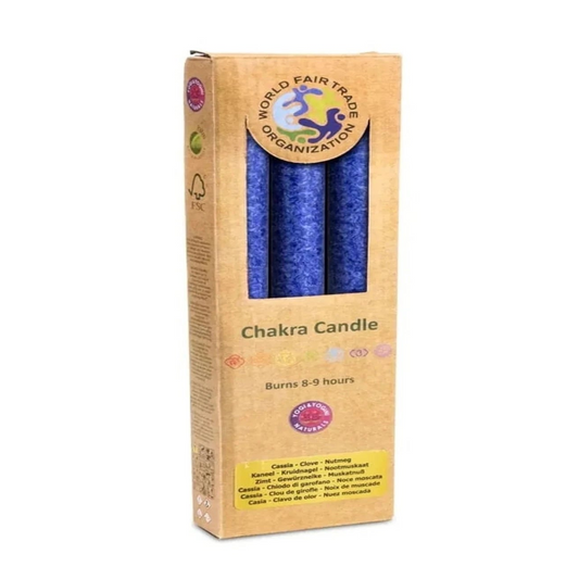 Ces magnifiques bougies sont en stéarine pure, réputée pour ses propriétés purifiantes et sa longue durée de combustion.