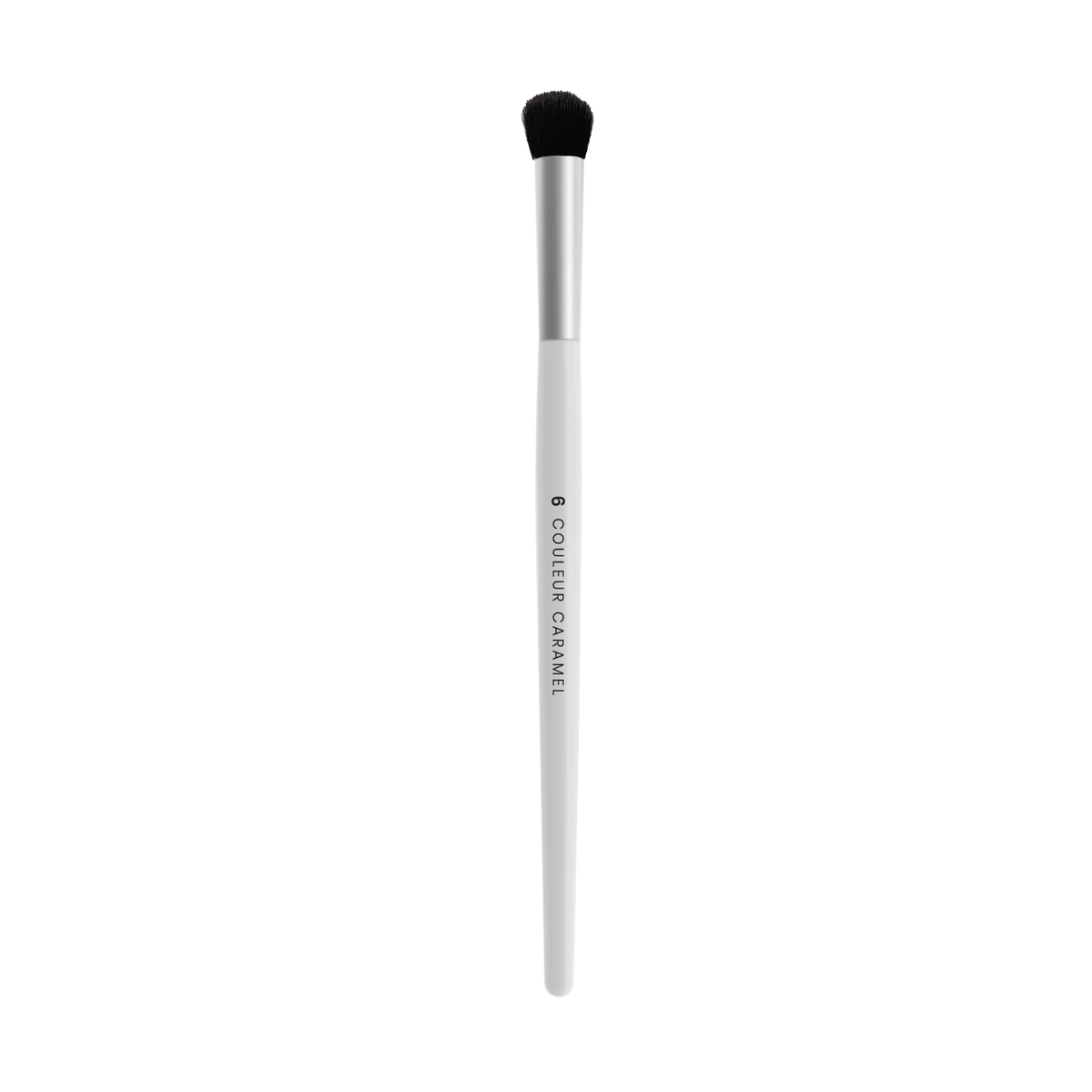 Ideal for applying eyeshadow over the whole lid and blending two colours beautifully