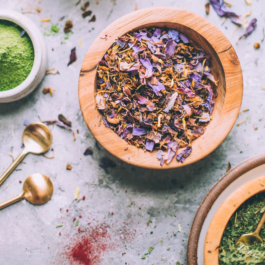 Blauwe Lotus staat traditioneel bekend als een toegangspoort tot het goddelijke.