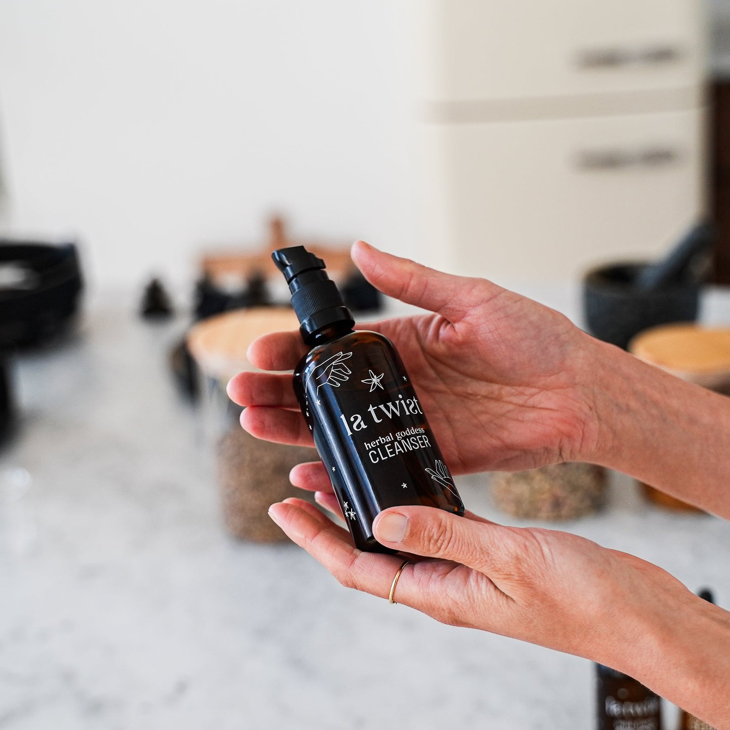Herbal Goddess Cleanser