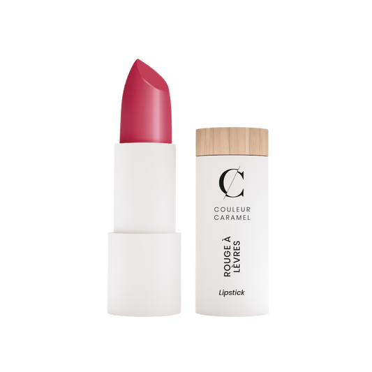 De verzorgende Bio Lipsticks van Couleur Caramel beschermen, verzachten en houden lang.