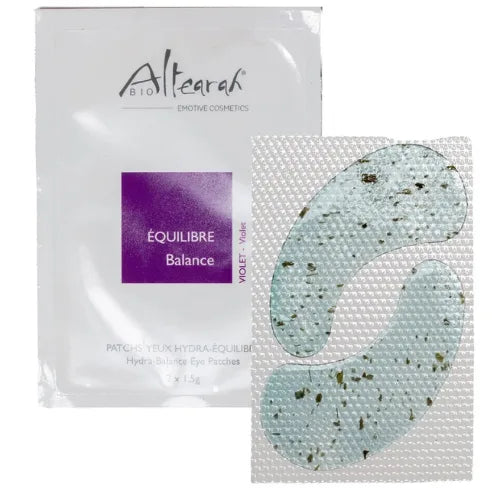 De eye pads hebben een geltextuur omdat ze doordrenkt zijn met carrageen uit rood zeewier.