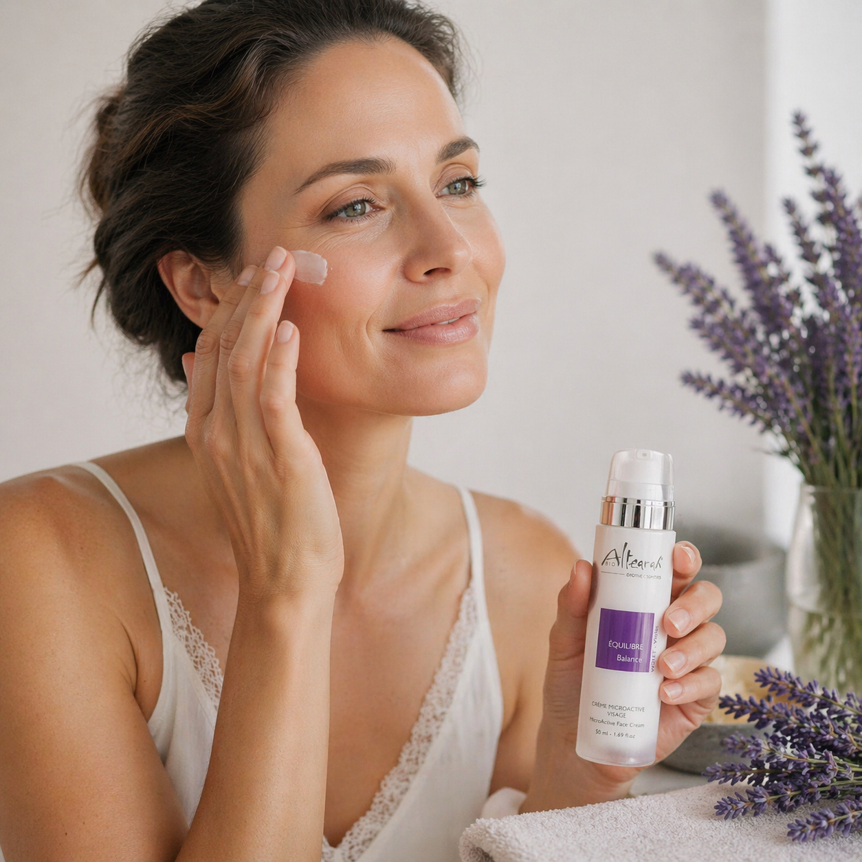 Altearah Violet Balance crème lavendel vrouw huidverzorging ontspanning gezicht routine