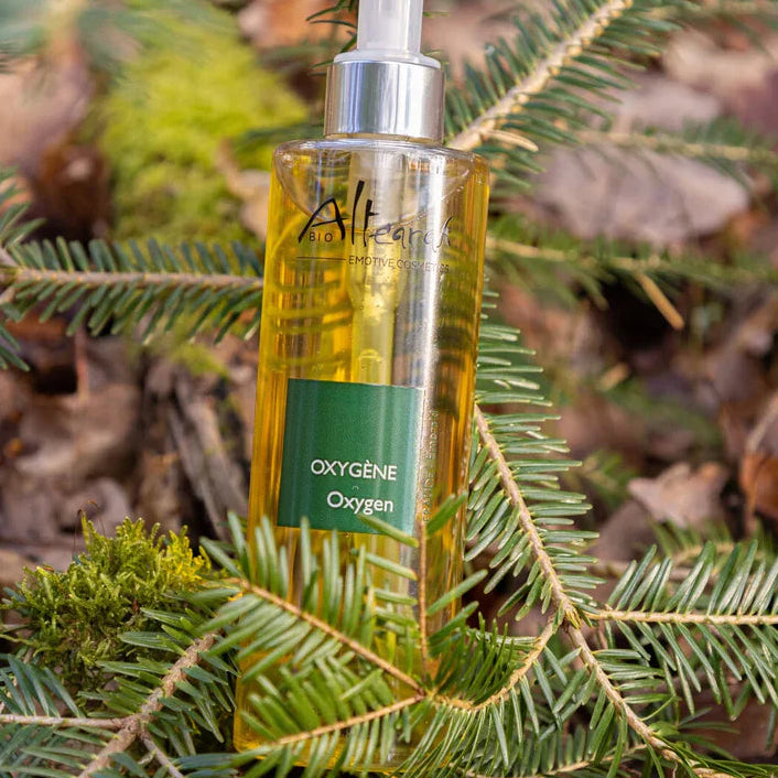 Altearah massage olie emerald oxygen in natuur rust ontspanning aromatherapie biologische huidverzorging wellness ritueel