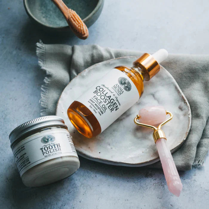 Anima Mundi collagen booster face oil met o.a. He Shou Wu en Gynostemma, Roos, Calendula, smeerwortel