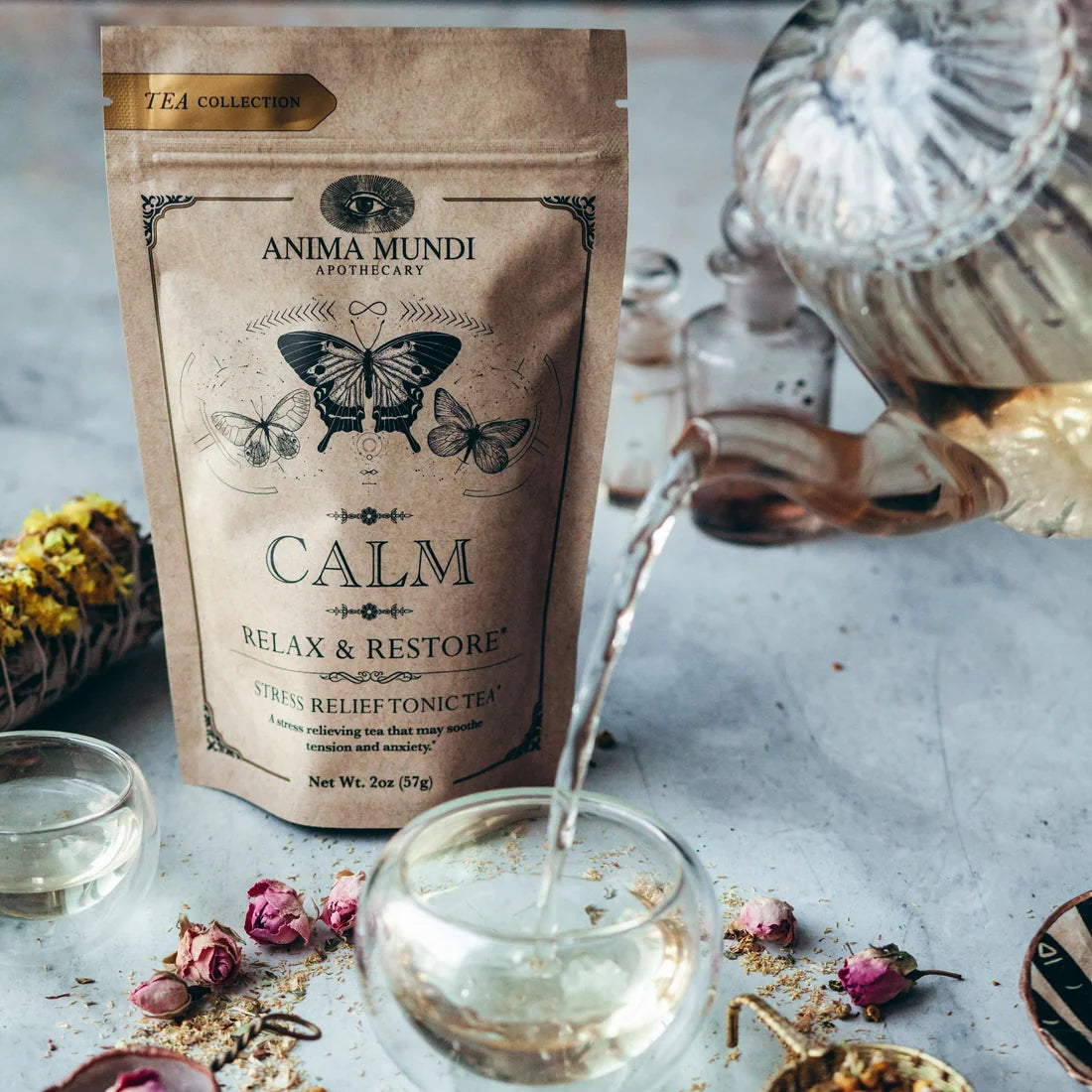 Calm Tea is een rustgevende kruidenmelange, op traditionele wijze samengesteld om ontspanning en een gevoel van innerlijke rust te bevorderen