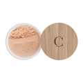 Couleur Caramel : une texture douce, ultra-fine et très pigmentée, facile à appliquer et à estomper.