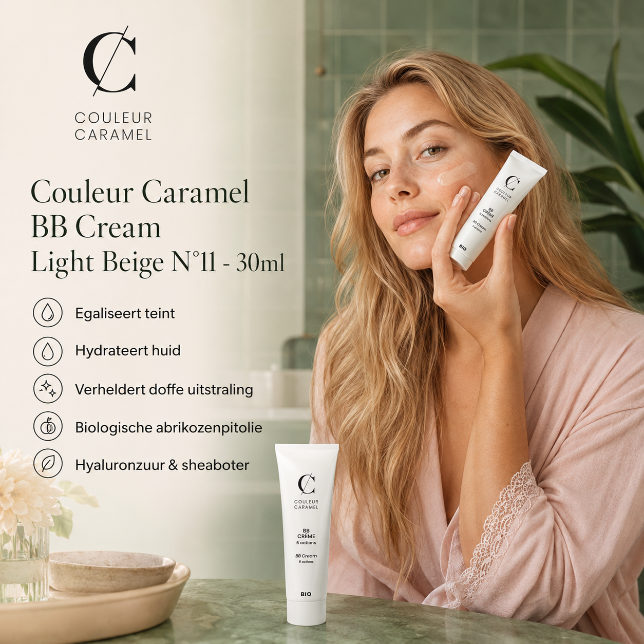 Couleur Caramel BB Cream Light Beige egaliseert teint in badkamer