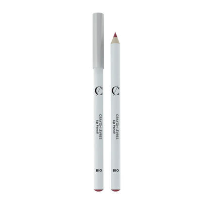 Le crayon à lèvres Couleur Caramel Pearly Rosewood dessine les lèvres avec élégance