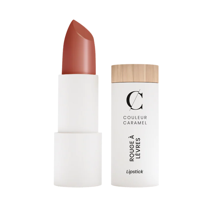 Couleur Caramel Lipstick Soft Brown Nude geeft warme matte lipkleur