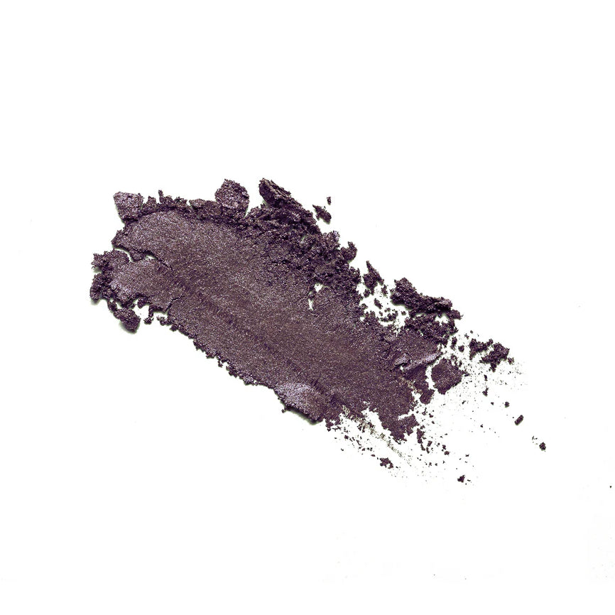 Couleur Caramel Bio Oogschaduw parelmoer textuur blendt fluweelzacht mooi