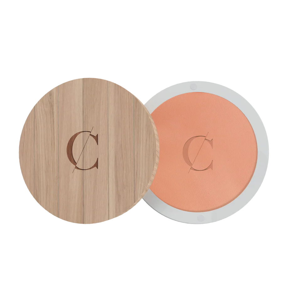 Couleur Caramel Compact Powder Orange Beige naturally mattifies for an even complexion