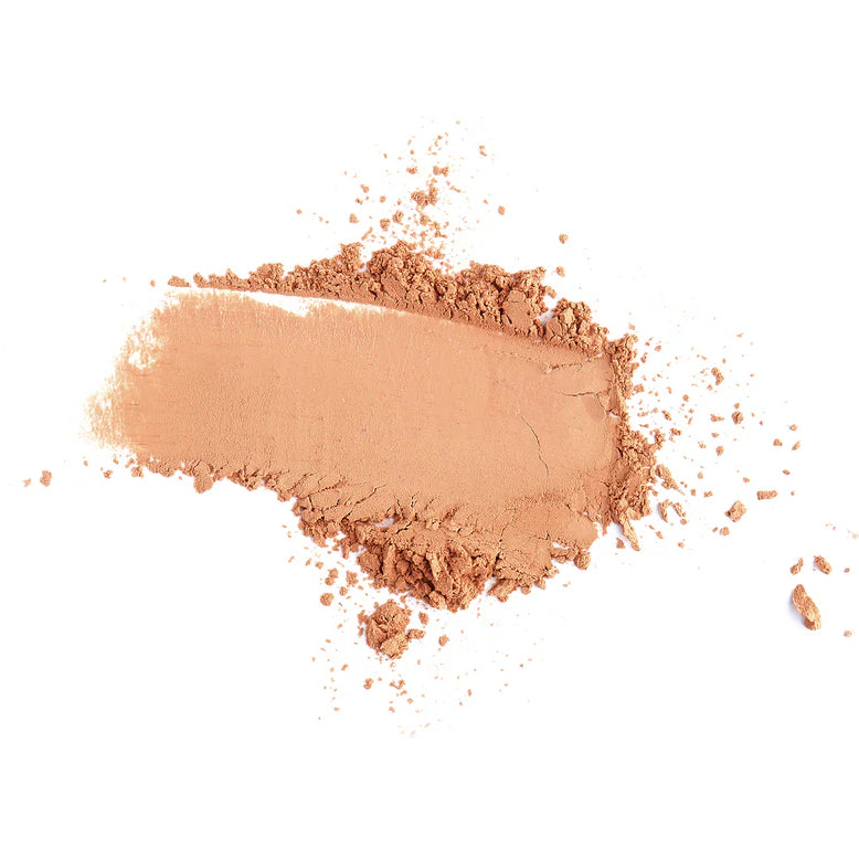 Couleur Caramel Bio Foundation minerale textuur matteert natuurlijk mooi