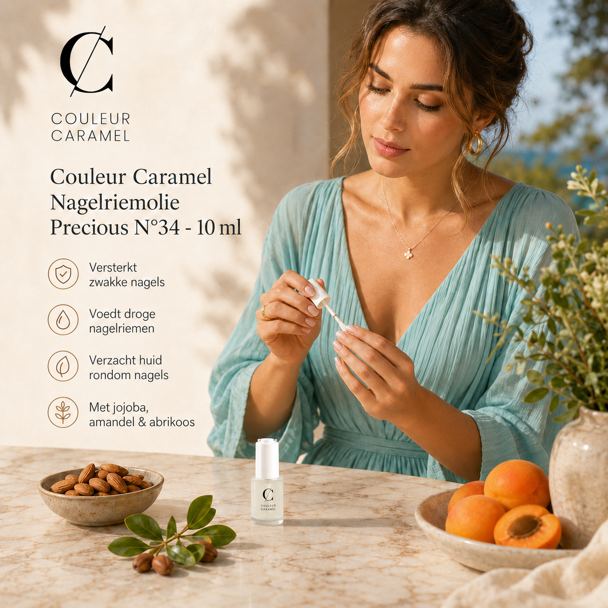 Couleur Caramel Nagelriemolie Precious N°34 verzorgt nagels buiten aan tafel