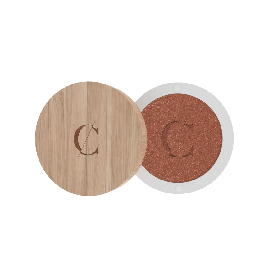 Couleur Caramel Oogschaduw Coppered Gold geeft warme glans