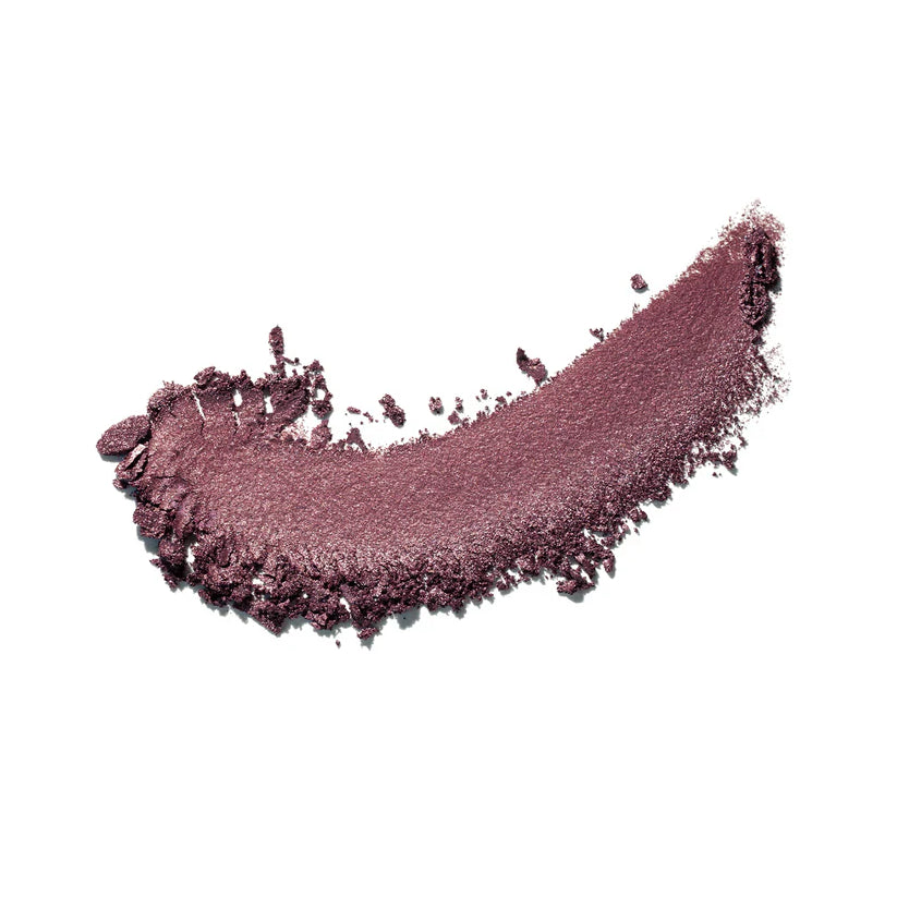 Couleur Caramel Oogschaduw N100 close-up met fatale parelmoertint