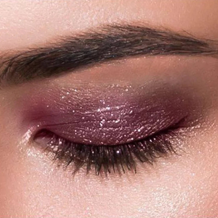 Couleur Caramel Oogschaduw N100 close-up met fatale parelmoertint