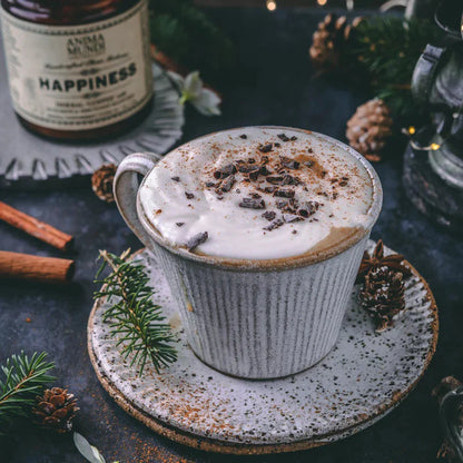 Latte aux plantes avec la poudre Anima Mundi Happiness pour la concentration et l'équilibre