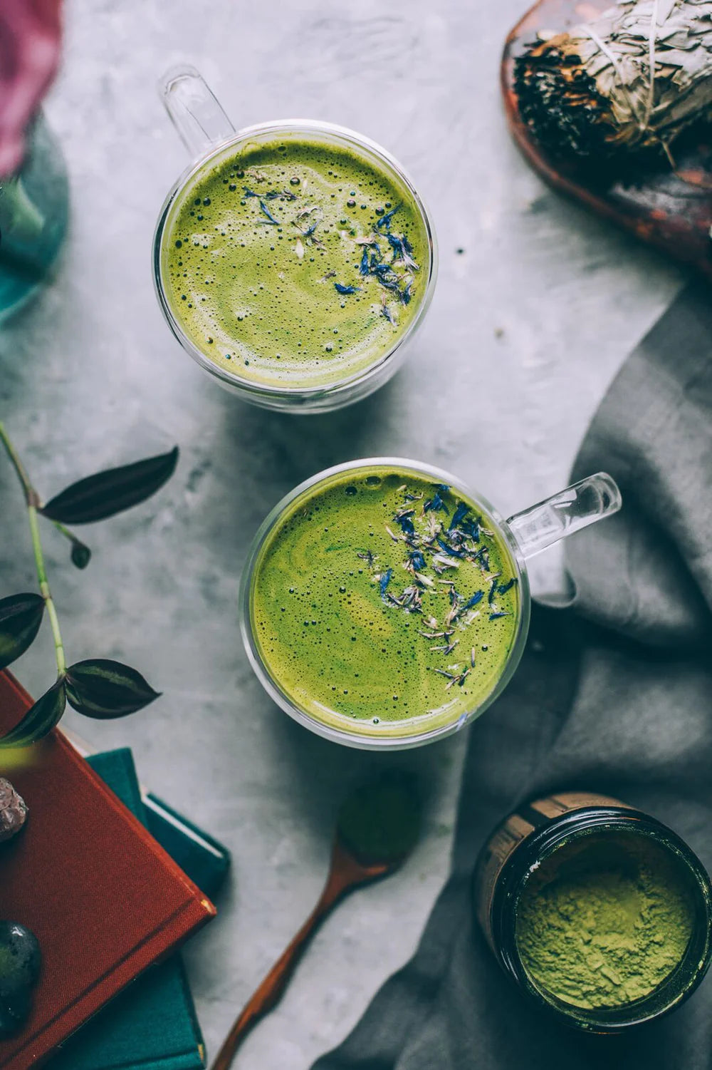 Antioxidant. Detox.  Kan de bloeddruk verlagen, en kan de suikerspiegel verlagen.  Ontstekingsremmend.