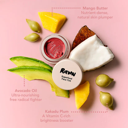Vitamin C-rich Kakadu plum helps boost skin vitality, while mango butter, avocado oil and coconut oil hydrate and brighten.