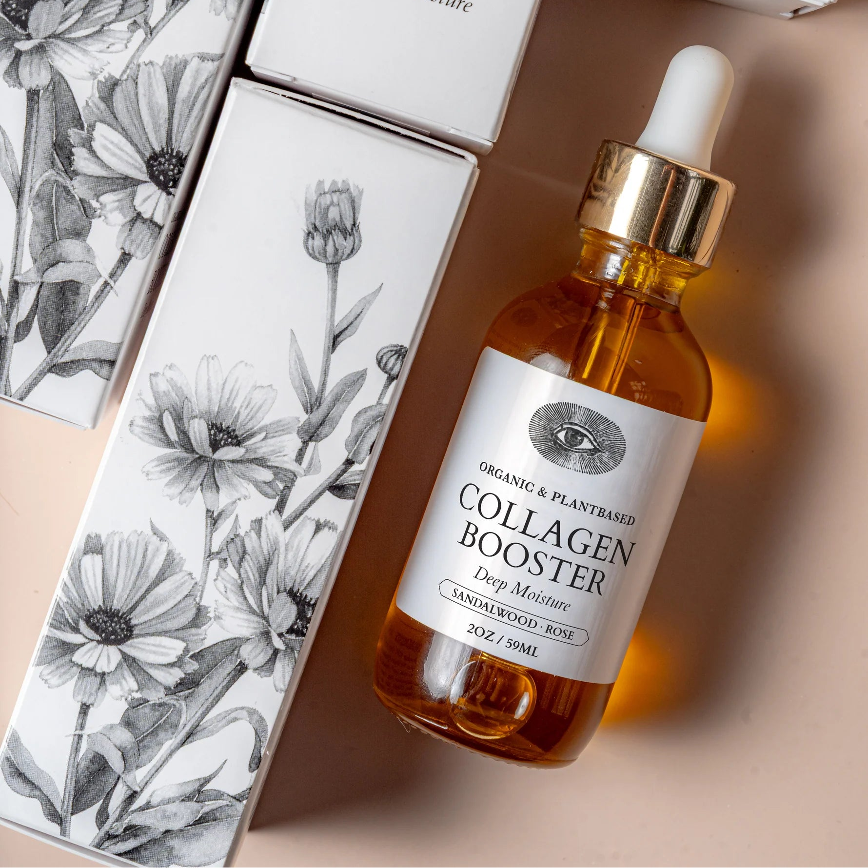 Sandelhout: traditioneel gebruikt om een egale, glad ogende teint te bevorderen.