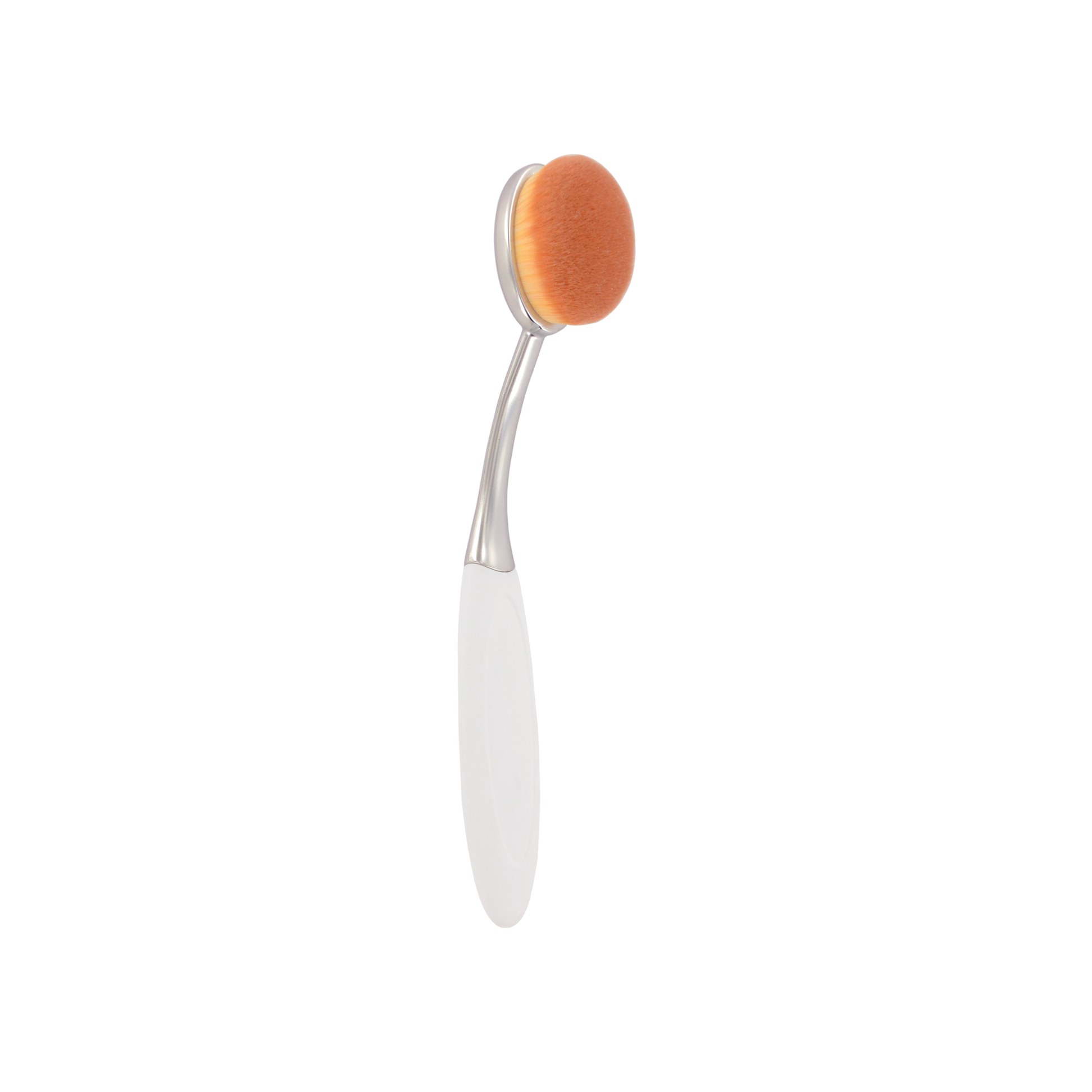 Magic Foundation Penseel N°19 is een super zacht penseel en kan vele producten flawless aanbrengen. 