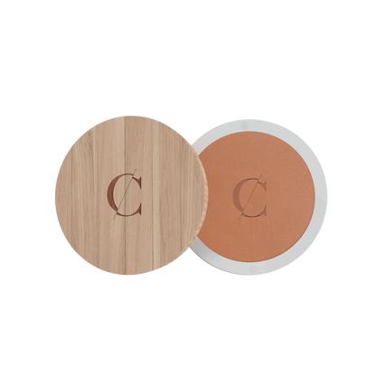 Les teintes naturelles et bio de Couleur Caramel sont composées de poudre micronisée.